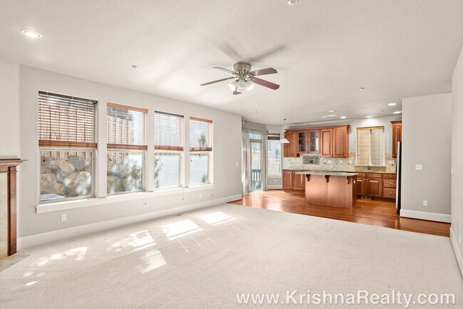 Building Photo - 11322 NW Kimble Ct