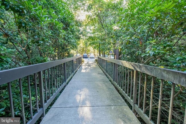 Building Photo - 23247 White Birch Ct