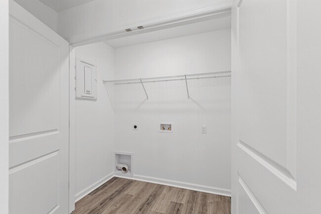 Building Photo - 1363 Landon Hills Dr