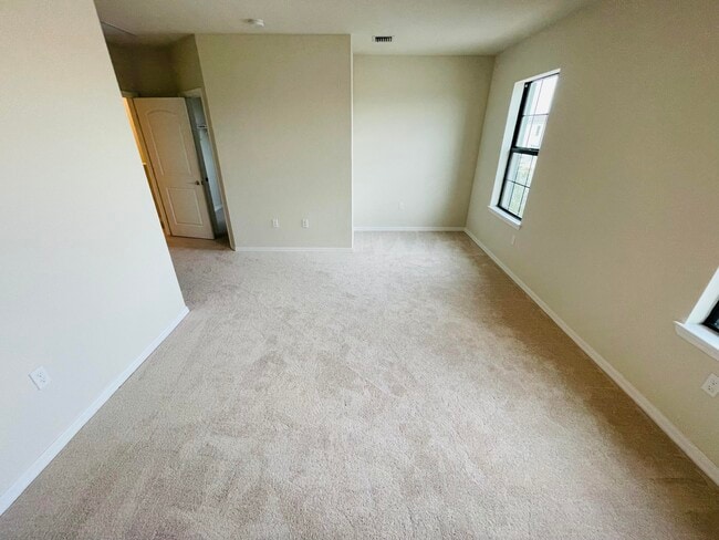 Building Photo - 8208 Tailshot Ct
