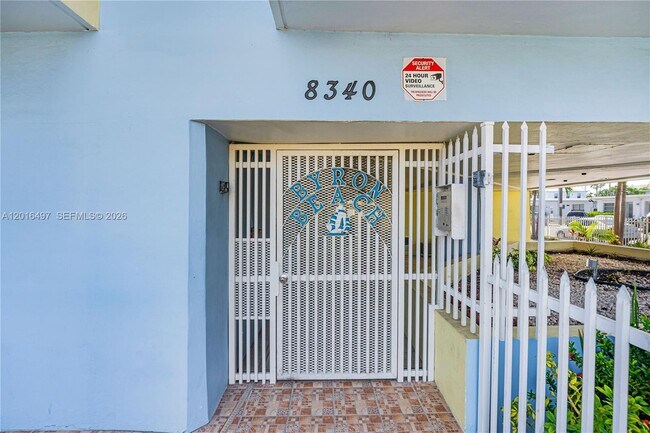 Building Photo - 8340 Harding Ave