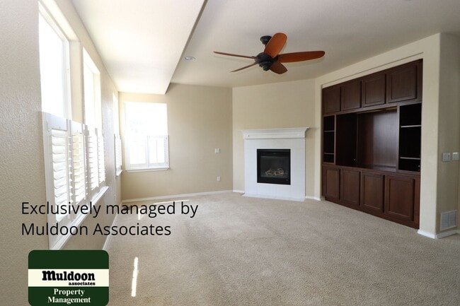 Building Photo - Beautiful, Spacious, and Ready For Move In...