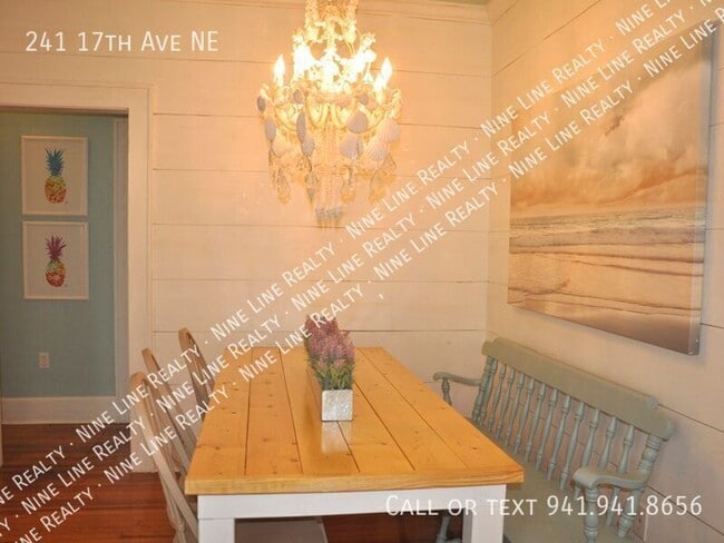 Building Photo - 241 17th Ave NE