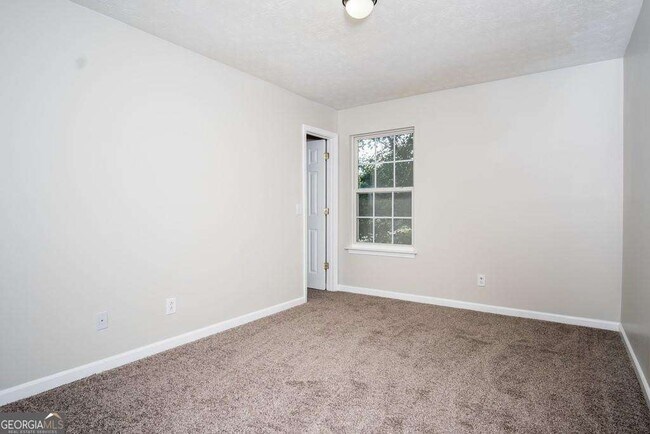 Building Photo - 1078 River Plantation Dr