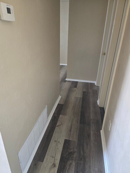 Building Photo - 1108 Horizon Dr