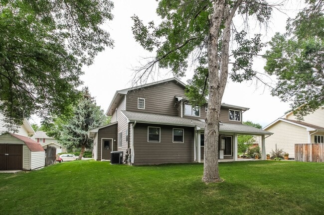 Building Photo - Spacious 3-Bedroom Home with Unfinished Basement in Prime Midtown Fort Collins Location