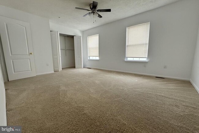 Building Photo - 16318 Brooktrail Ct