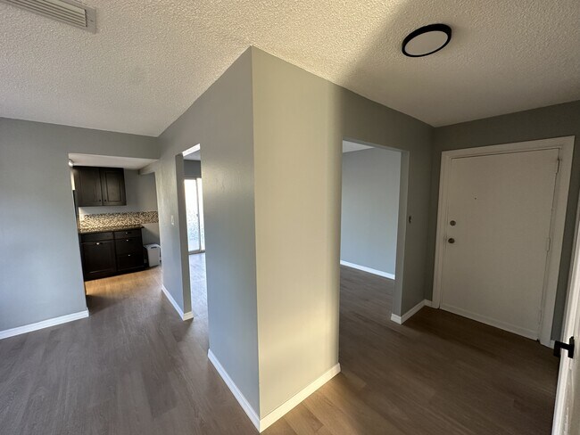 Building Photo - 1062 85th Terrace N