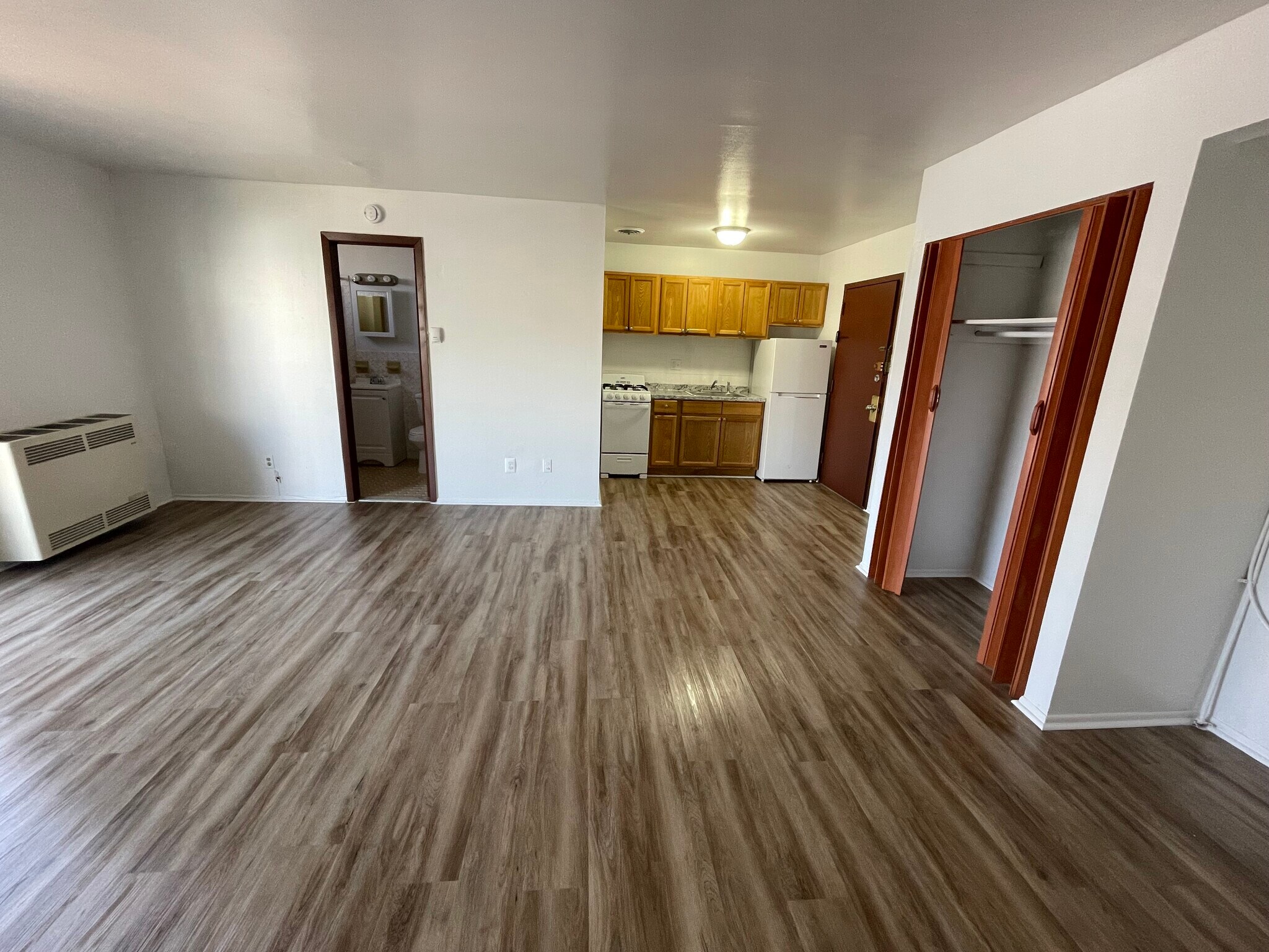 Building Photo - 516 Stuyvesant Ave