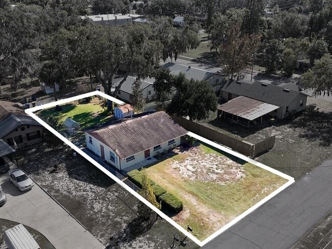 Building Photo - 510 N Barrow Ave