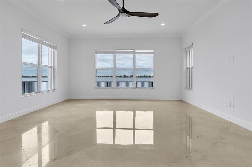 Building Photo - 17809 SW 54th St