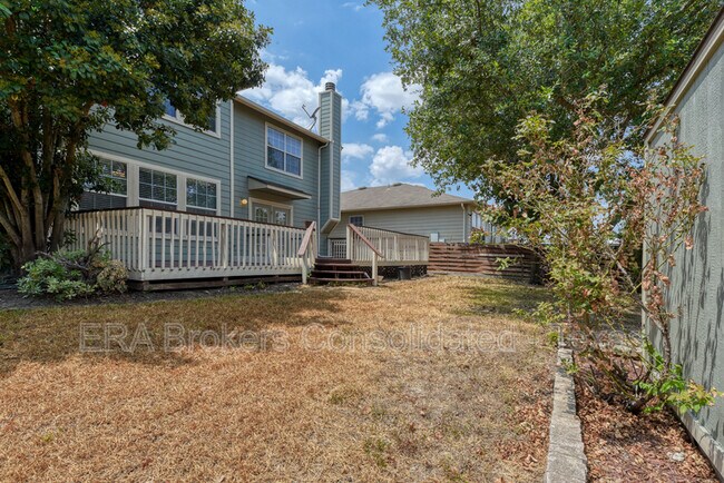 Building Photo - 16734 Basin Oak