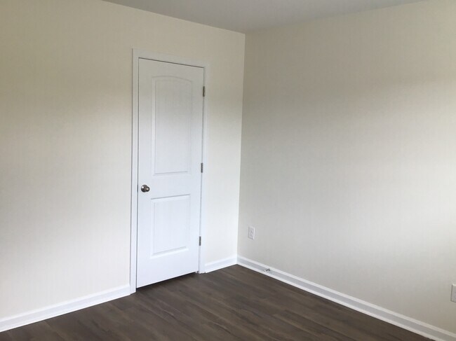 Building Photo - 999 Jt Westfield Dr