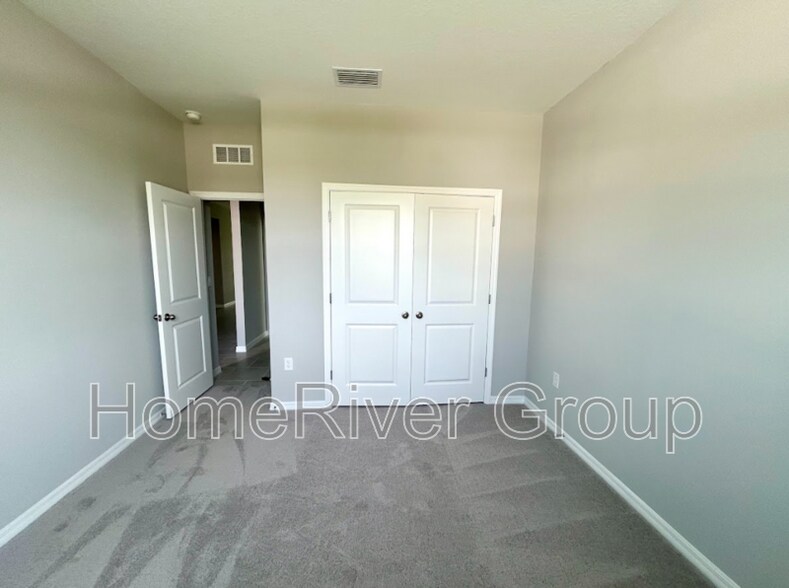Building Photo - 32477 Osprey Peak Wy