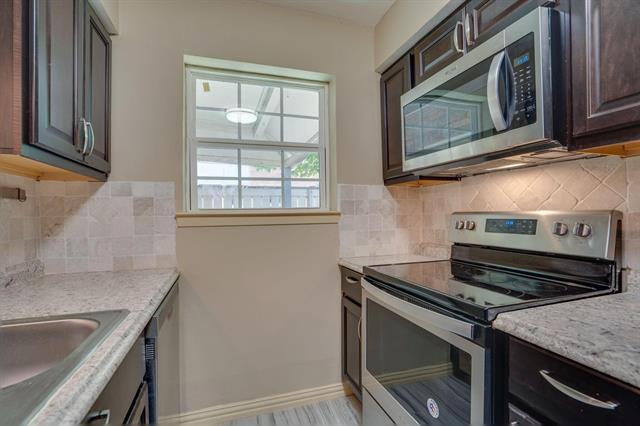 Building Photo - 2809 Lineville Dr