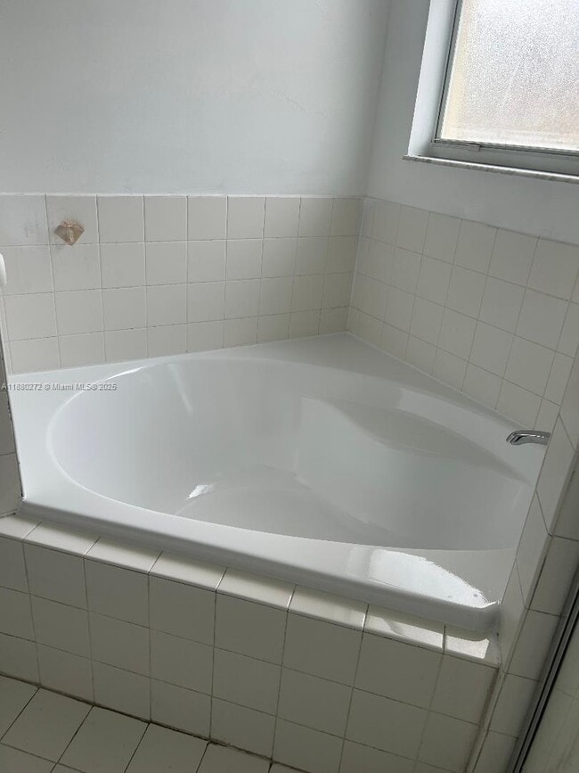 Building Photo - 12856 SW 132nd Terrace