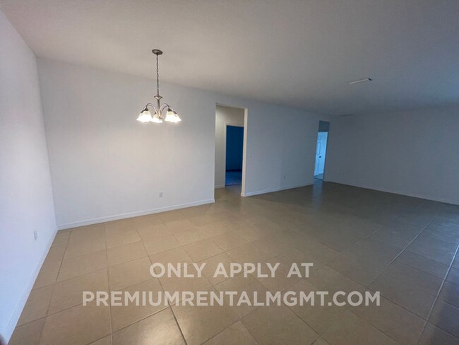 Building Photo - Wiregrass-5566 Sabal Drive St. Cloud, FL 34771