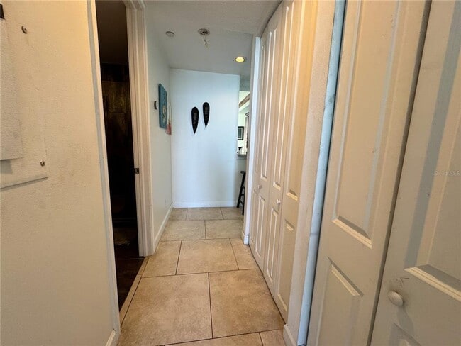 Building Photo - 1560 Gulf Blvd