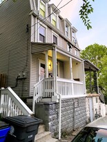 Building Photo - 629 Beech St