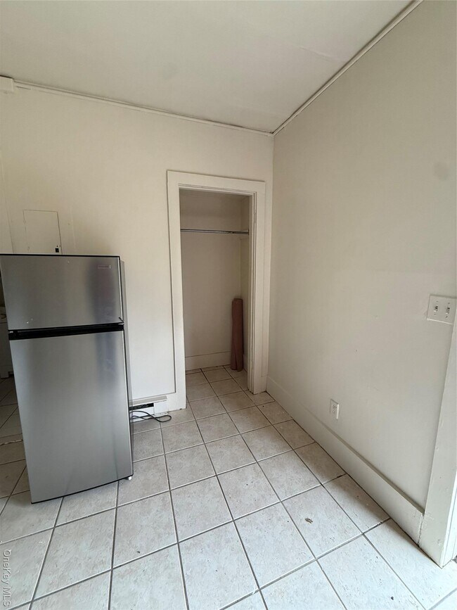 Building Photo - 2314-2330 County Rd 83