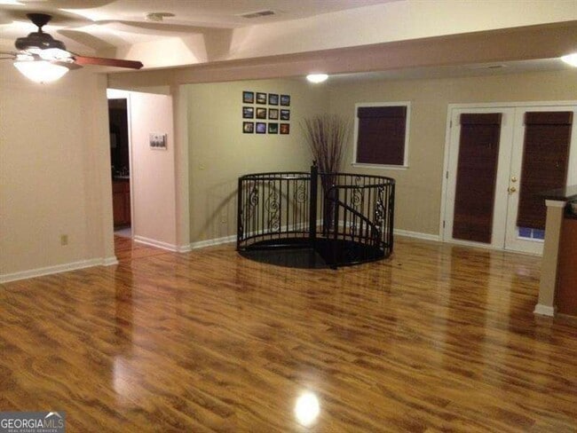 Building Photo - 1593 Bubbling Creek Rd NE