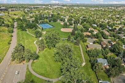 Building Photo - Immaculate Furnished 2-Bed Duplex with Garage & Fenced Yard in Golden!