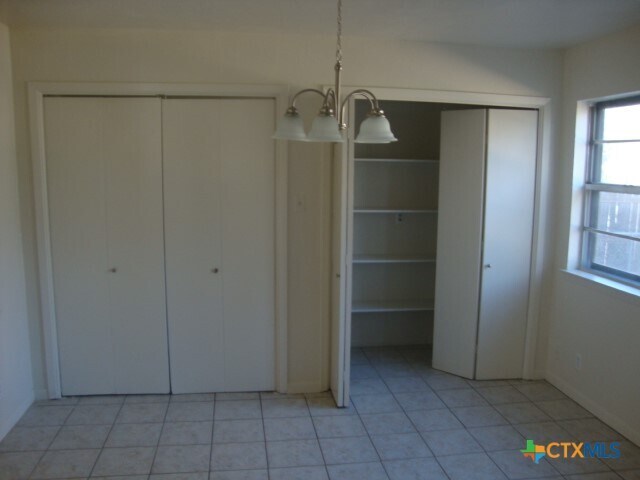 Building Photo - 205 E Voelter Ave