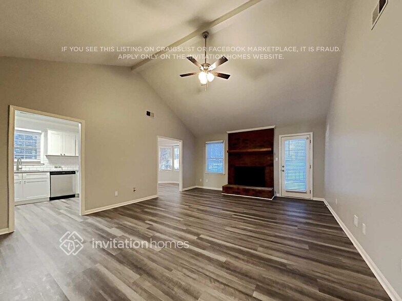Building Photo - 4091 Woodbury Terrace NW