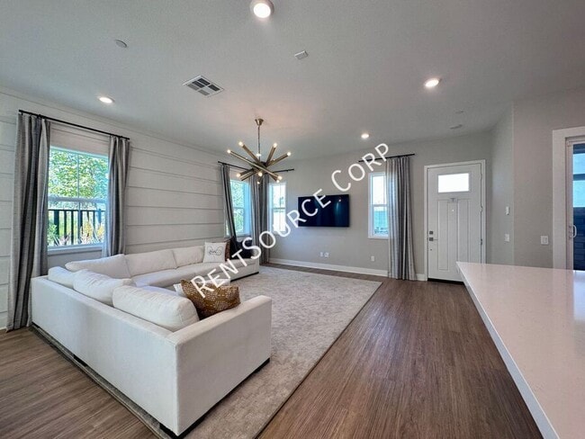 Building Photo - 27124 Observation Ct