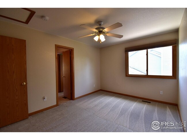 Building Photo - 1301 Silk Oak Dr