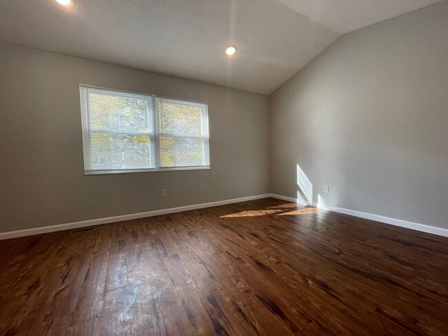 Building Photo - 4821 Lady Jane Ave