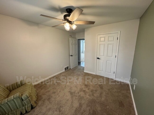 Building Photo - 6353 Thistle Point