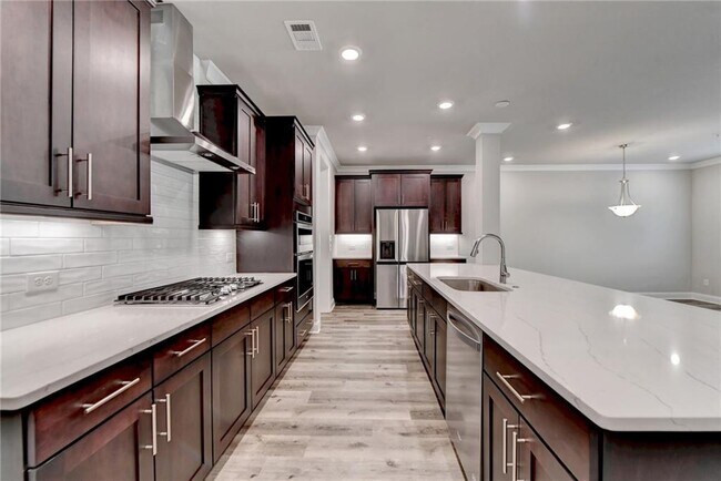 Building Photo - 336 Atley Pl