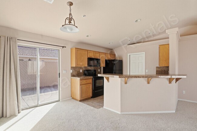 Building Photo - 3330 Tomahawk Dr