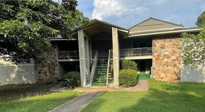 Building Photo - 360 Aquarius Dr