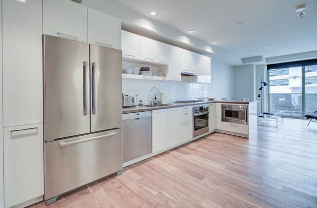 Building Photo - 4422 N 75th St