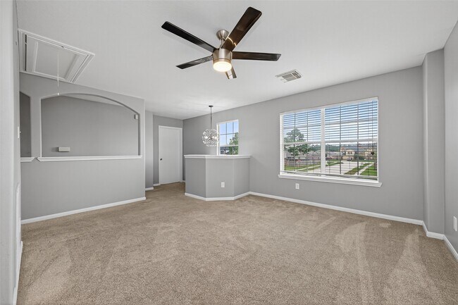 Building Photo - 2502 Gwenfair Dr