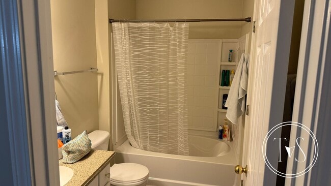 Building Photo - SUMMER MOVE-IN SPECIAL: $100 OFF/MONTH FOR...