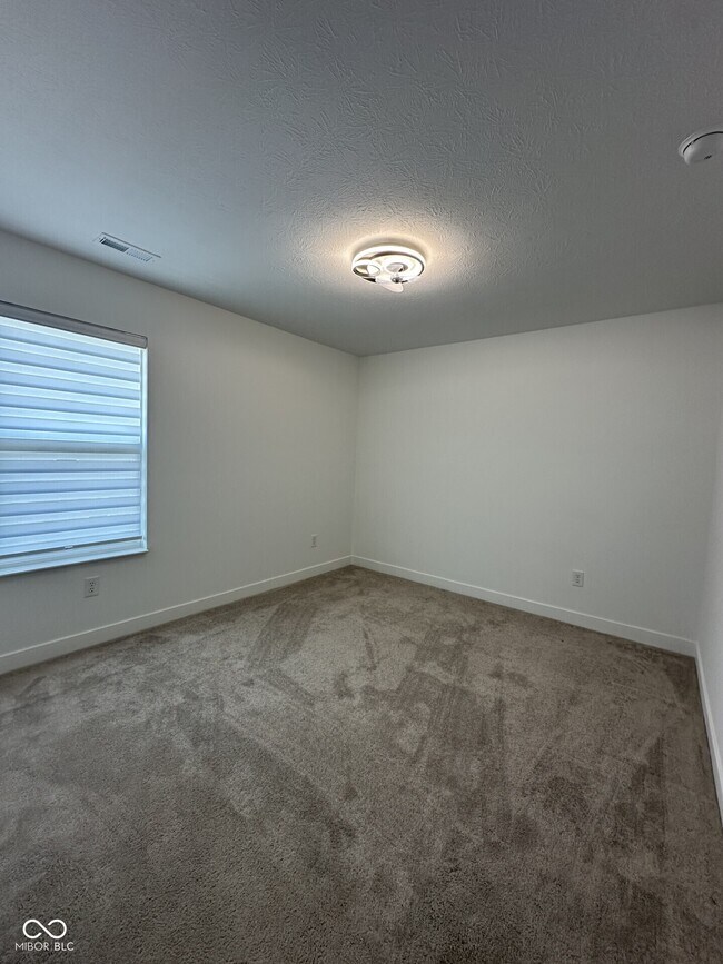 Building Photo - 5730 Fire Opal Wy