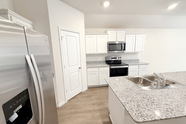 Building Photo - 2111 Texoma Pkwy