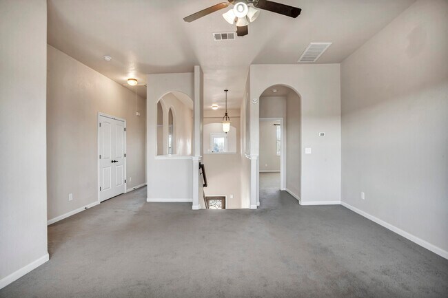 Building Photo - 6900 Deorsam Loop