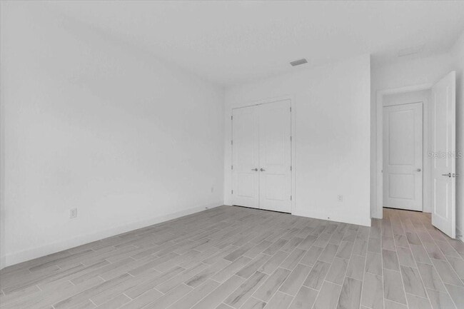 Building Photo - 10176 Silent Night Ln