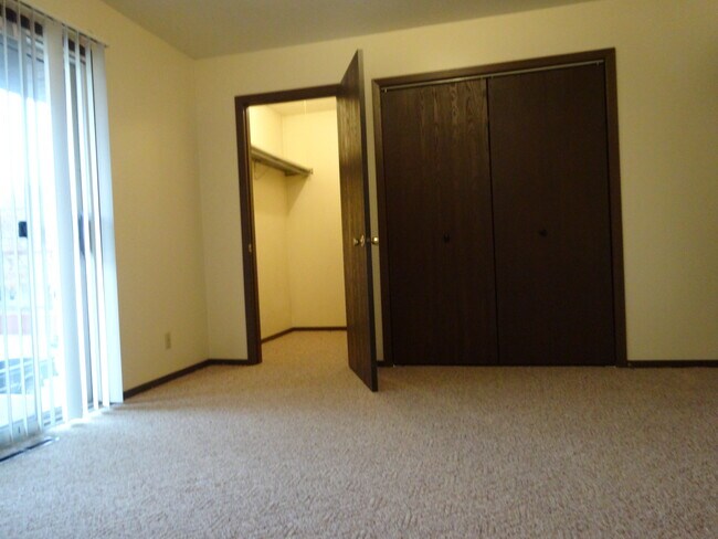 Building Photo - 455 Front Ave SE