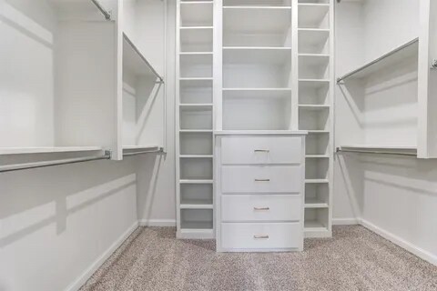 Building Photo - 3007 Pescara Dr