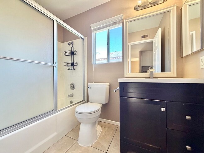 Building Photo - 36335 Grimaud Ct