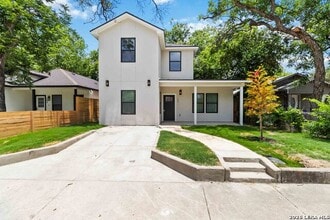 Building Photo - 237 Carle Ave