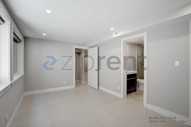 Building Photo - 54 Marston Ave