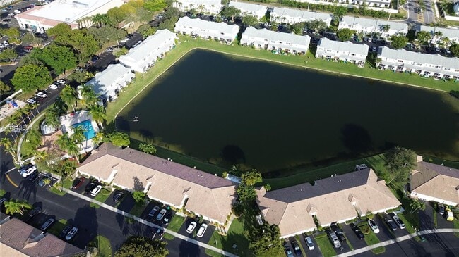 Building Photo - 3192 SW 50th St