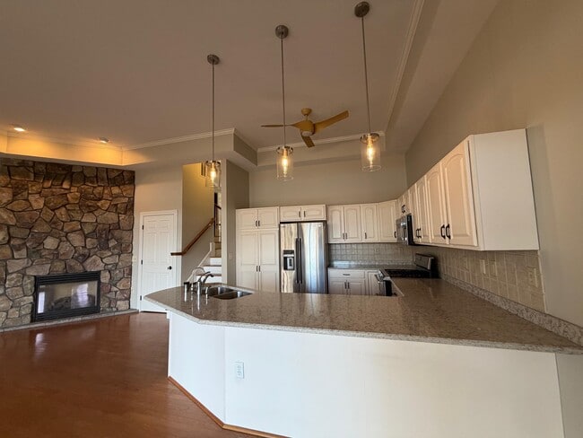 Building Photo - 41 Clearwater Dr