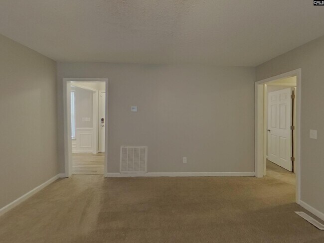 Building Photo - 116 Glenshannon Dr